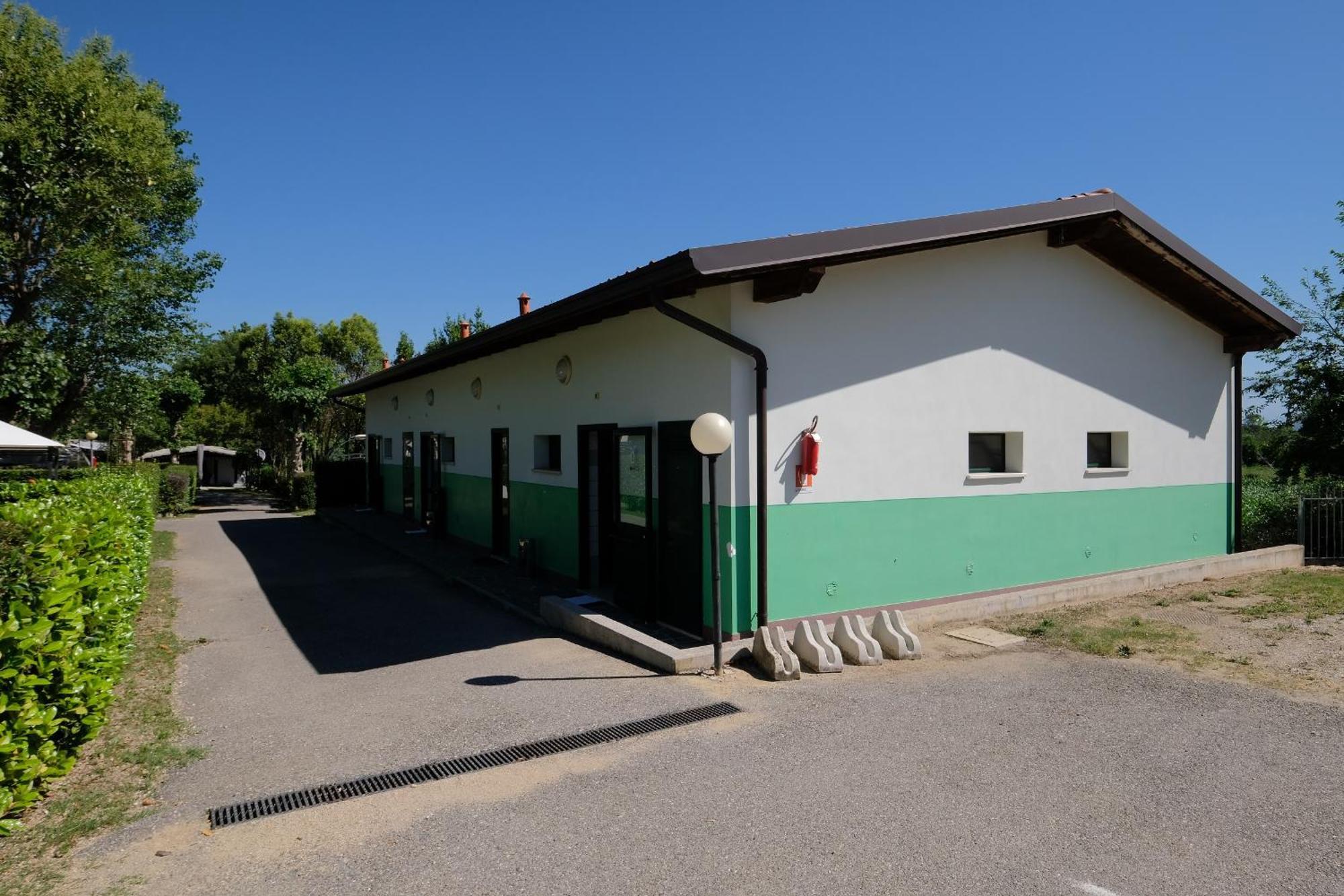 Campeggio Trevisago Iris Park Moniga del Garda Buitenkant foto