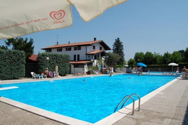 Campeggio Trevisago Iris Park Moniga del Garda Kamer foto